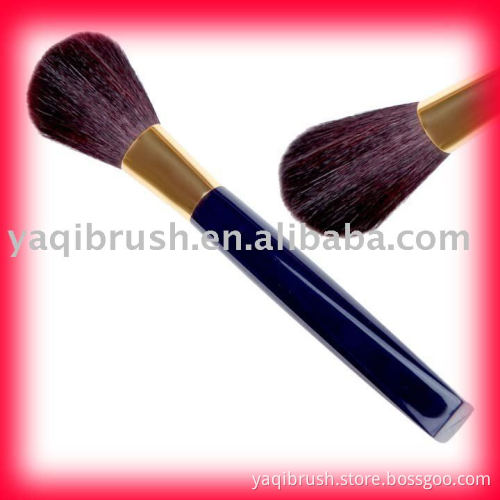 Single makeup brush/powder brush